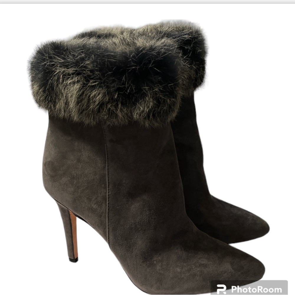 Suede Heel Boots!NWT!